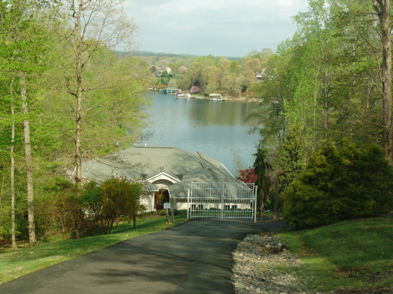 Smith Mountain Lake Estate SORRY SOLD NOW 979,000 Smith Mountain